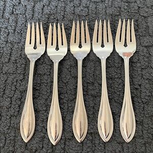 Oneida Salad Forks (5) Arbor-American Harmony Stainless